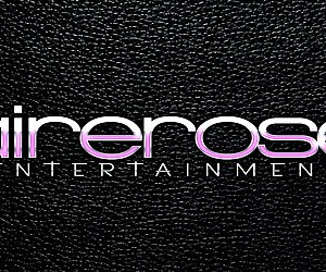 Airerose petite remaja kacy mendapat penuh di sofa